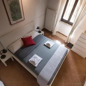 casa-q163-tuscolana.it-romehotels.com/